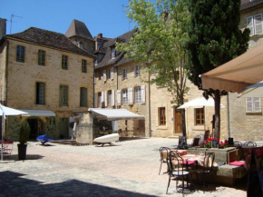 In Sarlat Luxury Rentals, Medieval Center - Rastignac, Sarlat-La-Canéda